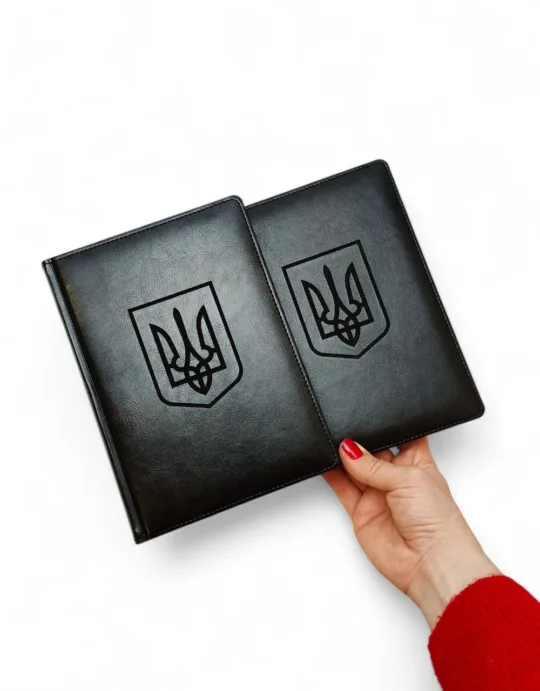 Блокнот Щоденник Патріотичний з гравіюванням тризуб, чорний - Зображення 2